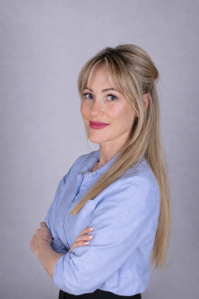 Portrait de Magalie Stankovic, fondatrice d'AesthéIA.